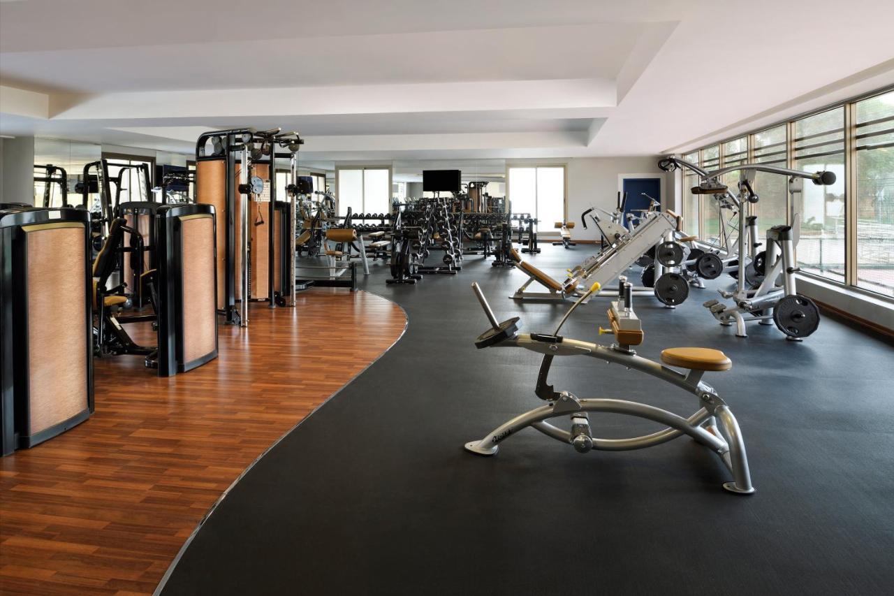 InterContinental Ar Riyad Esterno foto A gym in a hotel