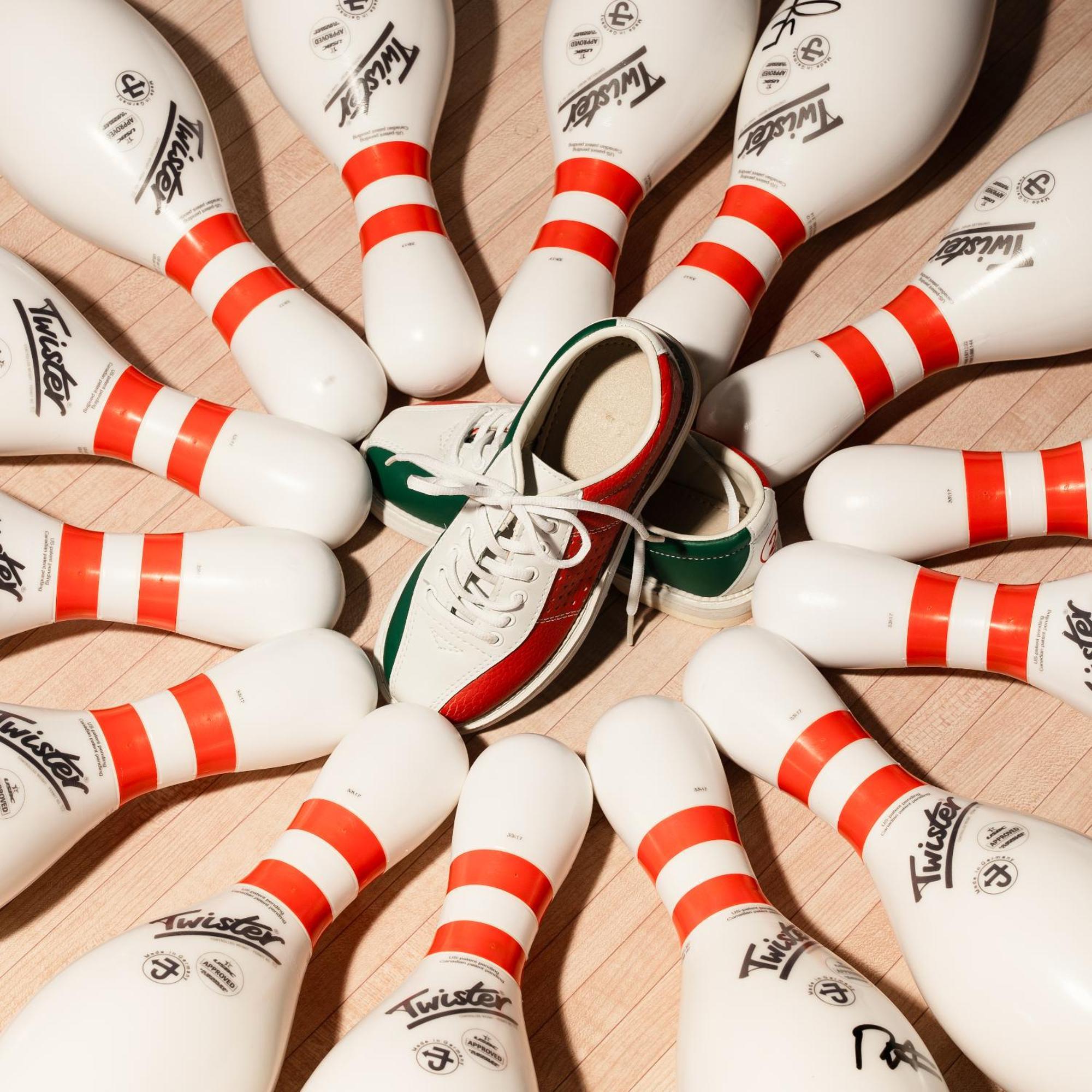 InterContinental Ar Riyad Esterno foto Bowling shoes